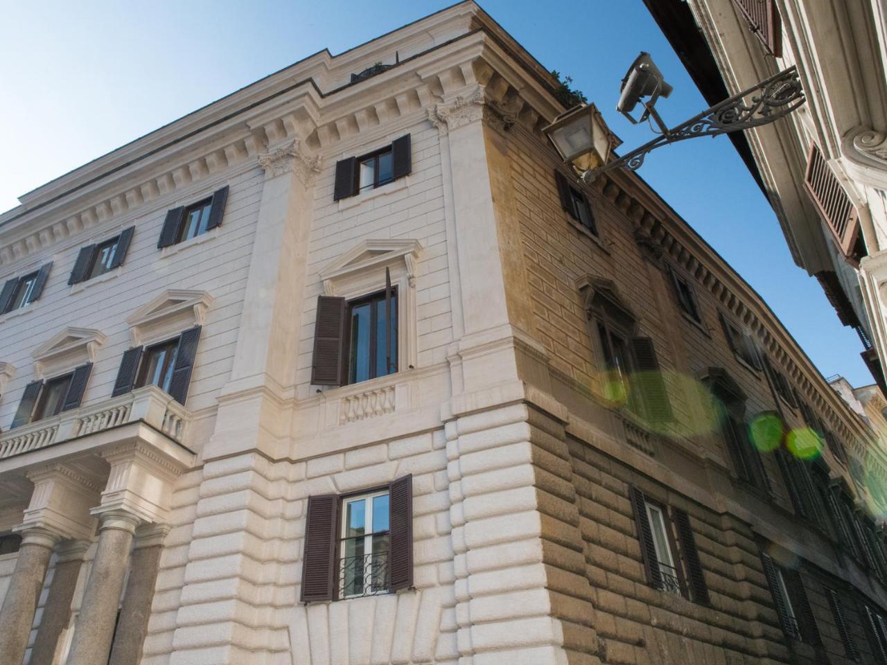 Roma Suites Navona — Foto’s 1